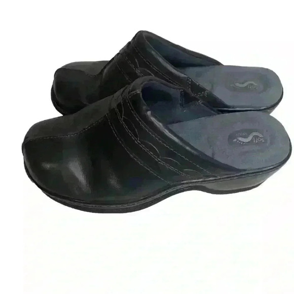 Soft Walk Ladies Navy Blue Slide On Leather Mule Shoes size 7W - Picture 3 of 6